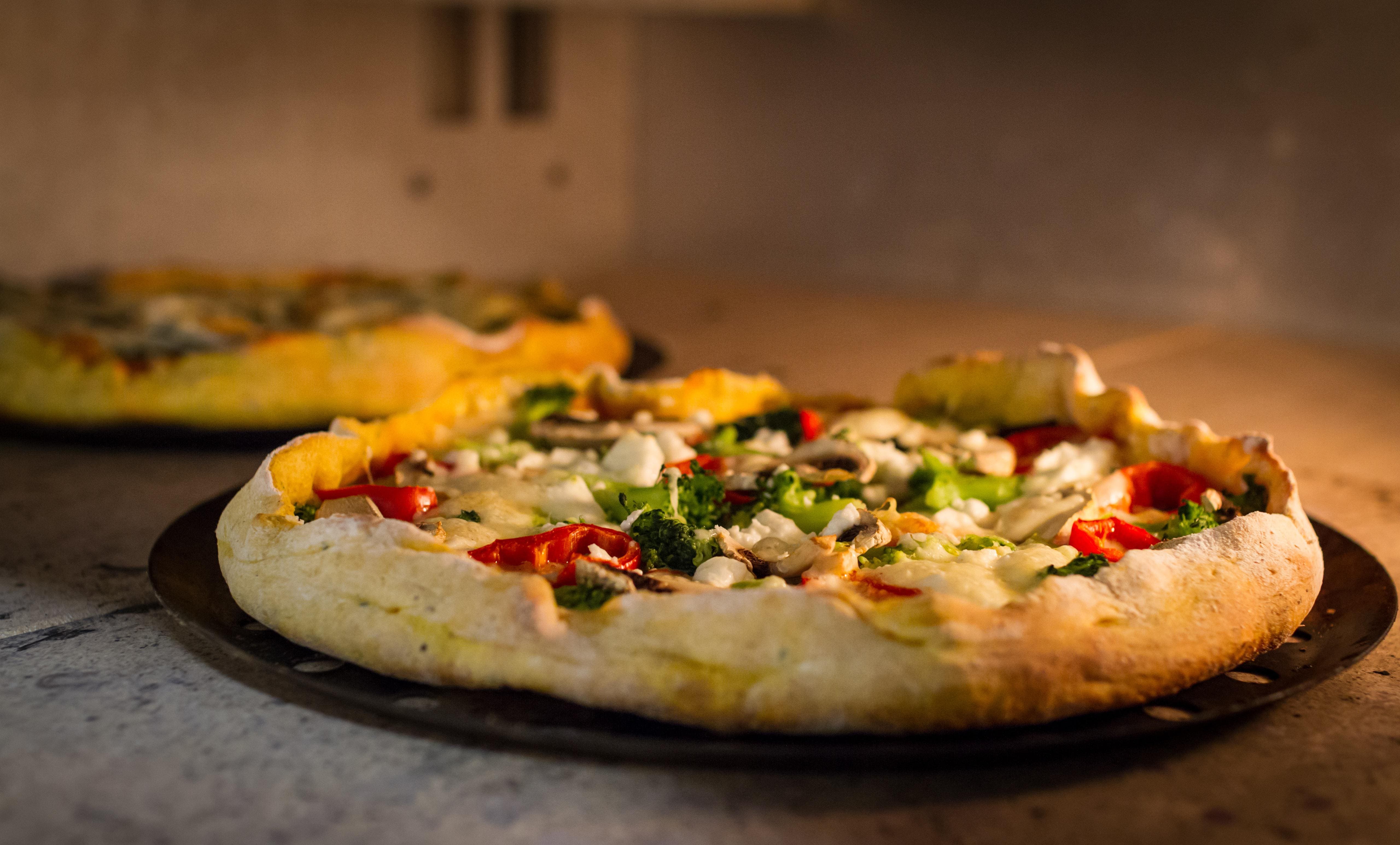 Primo piano pizza gourmet